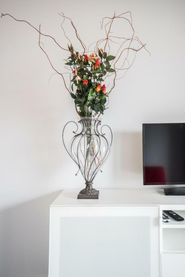 Vipwarsawapartments Sapphire Mennica Residence מראה חיצוני תמונה